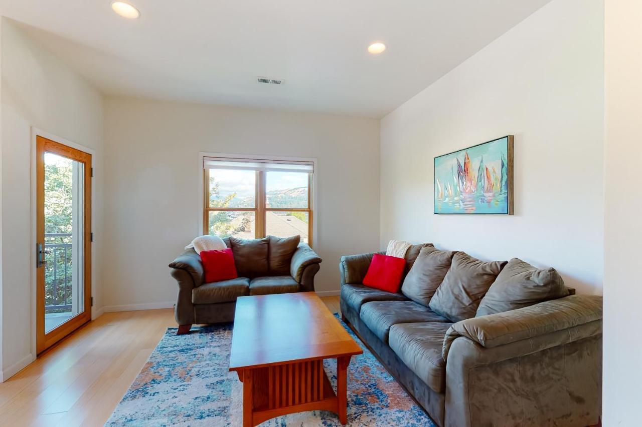 Hood River Hideaway Екстериор снимка